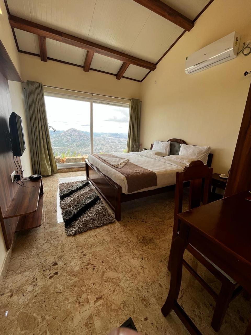 Kstdc Hotel Mayura Pine Top Nandi Hills Exterior photo