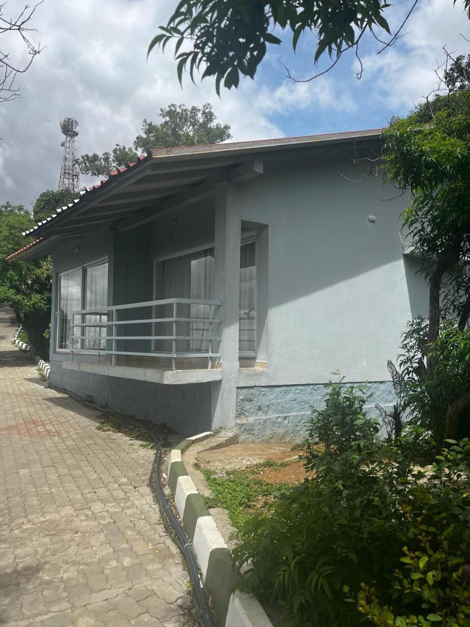 Kstdc Hotel Mayura Pine Top Nandi Hills Exterior photo